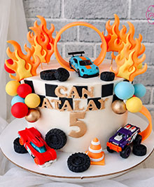 Hotwheels 5yas Can Atalay